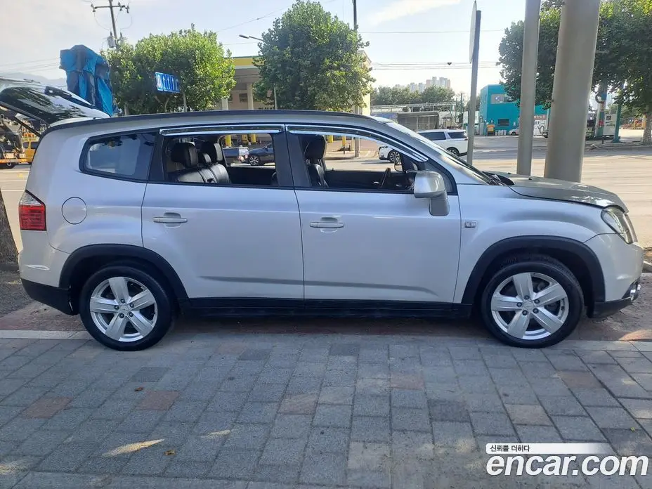Chevrolet Orlando 2012 2.0 АКПП, фото 3