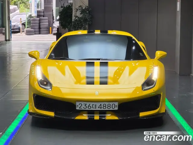 Ferrari 488 2020 3.9 АКПП, миниатюра 2