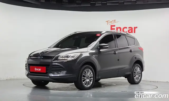 Ford Kuga, 2016, 120 411 км