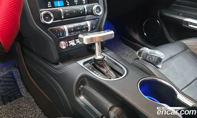 Ford Mustang 2019 2.3 АКПП, миниатюра 9