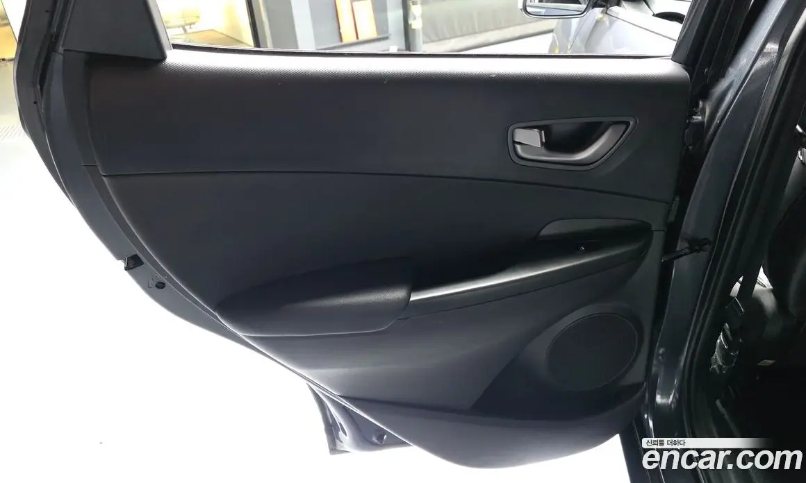 Hyundai Kona 2019 1.6 АКПП, фото 15