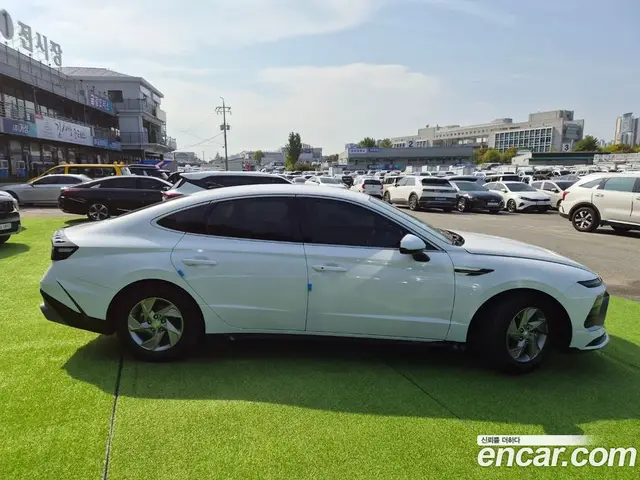 Hyundai Sonata 2023 2.0 АКПП, миниатюра 2 Hyundai Sonata 2023 2.0 АКПП, миниатюра 2