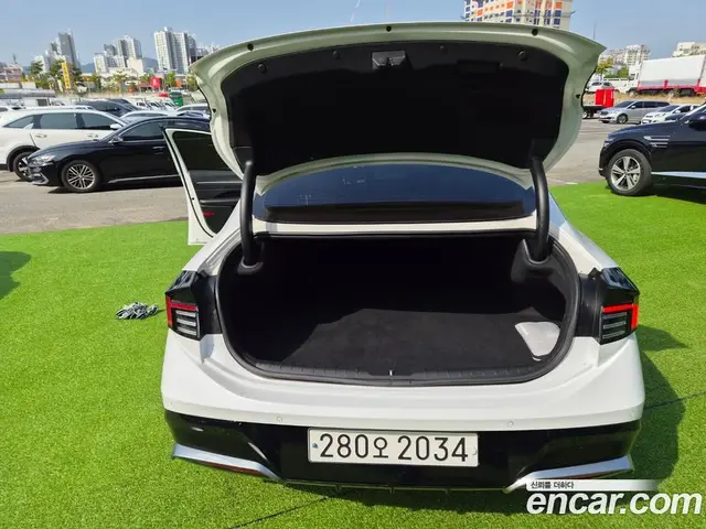 Hyundai Sonata 2023 2.0 АКПП, миниатюра 7 Hyundai Sonata 2023 2.0 АКПП, миниатюра 7