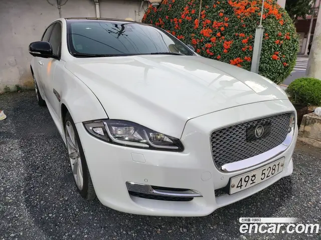 Jaguar XJ, 2019, 131 000 км