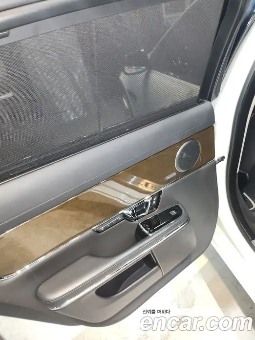 Jaguar XJ 2019 3.0 АКПП, фото 15