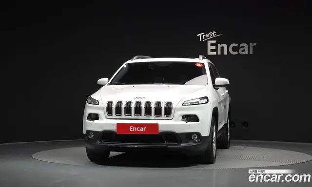 Jeep Cherokee 2016 2.4 АКПП, миниатюра 3 Jeep Cherokee 2016 2.4 АКПП, миниатюра 3