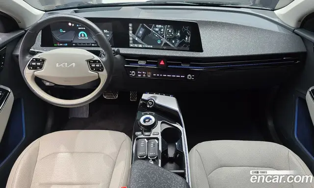 Kia EV6 2022 0.1 АКПП, миниатюра 10 Kia EV6 2022 0.1 АКПП, миниатюра 10