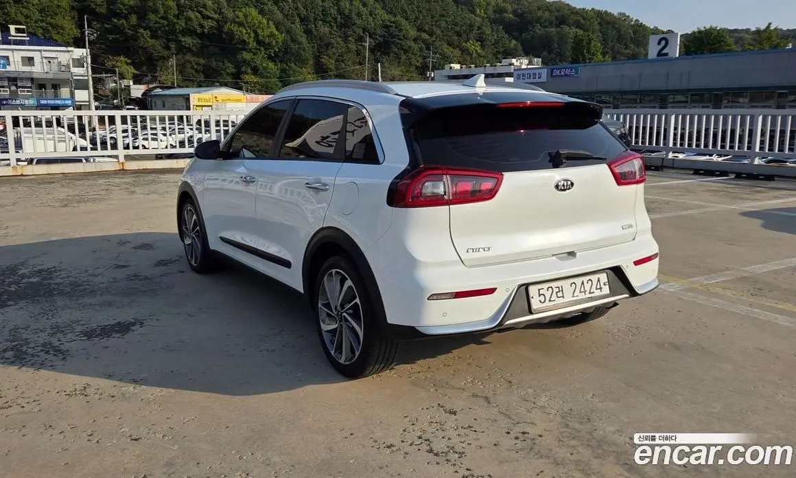 Kia Niro 2017 1.6 АКПП, фото 7 Kia Niro 2017 1.6 АКПП, фото 7