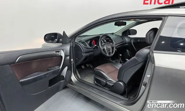 Kia Porte 2009 2.0 МКПП, миниатюра 10
