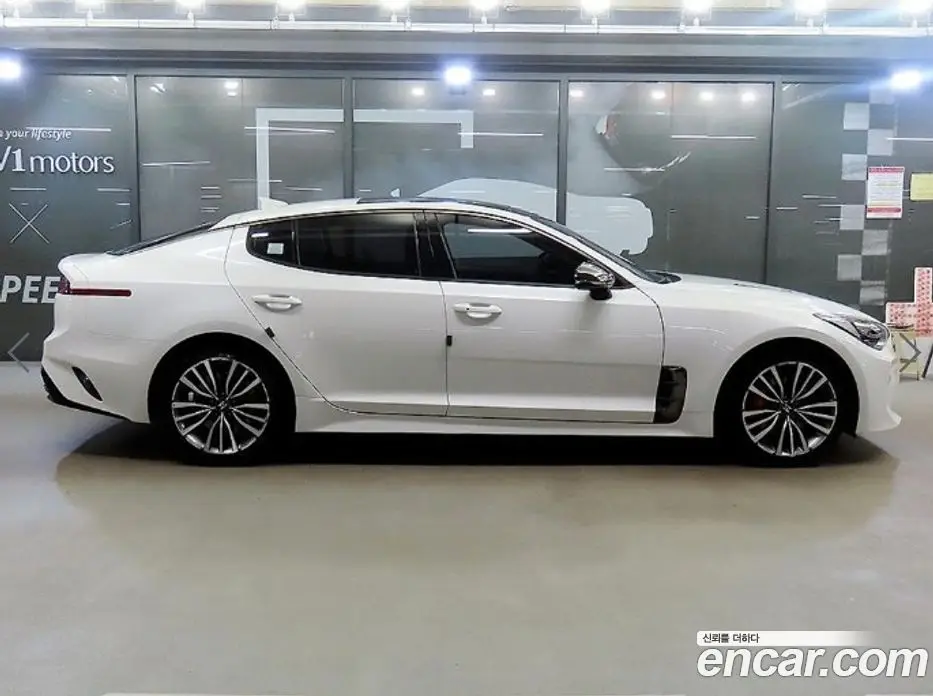 Kia Stinger 2018 2.0 АКПП, фото 3