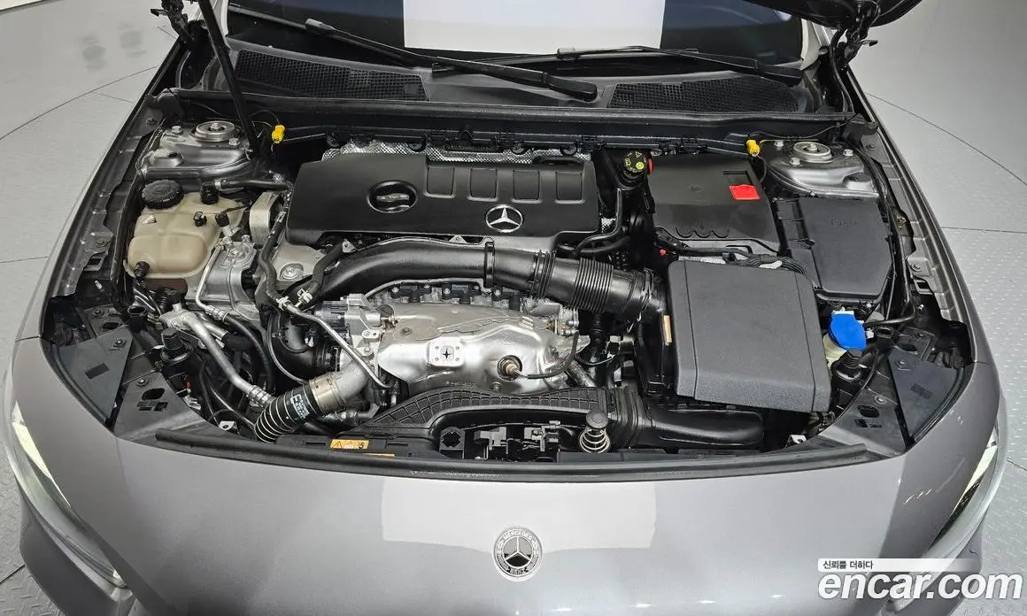 Mercedes-Benz A-Class 2020 2.0 АКПП, фото 6