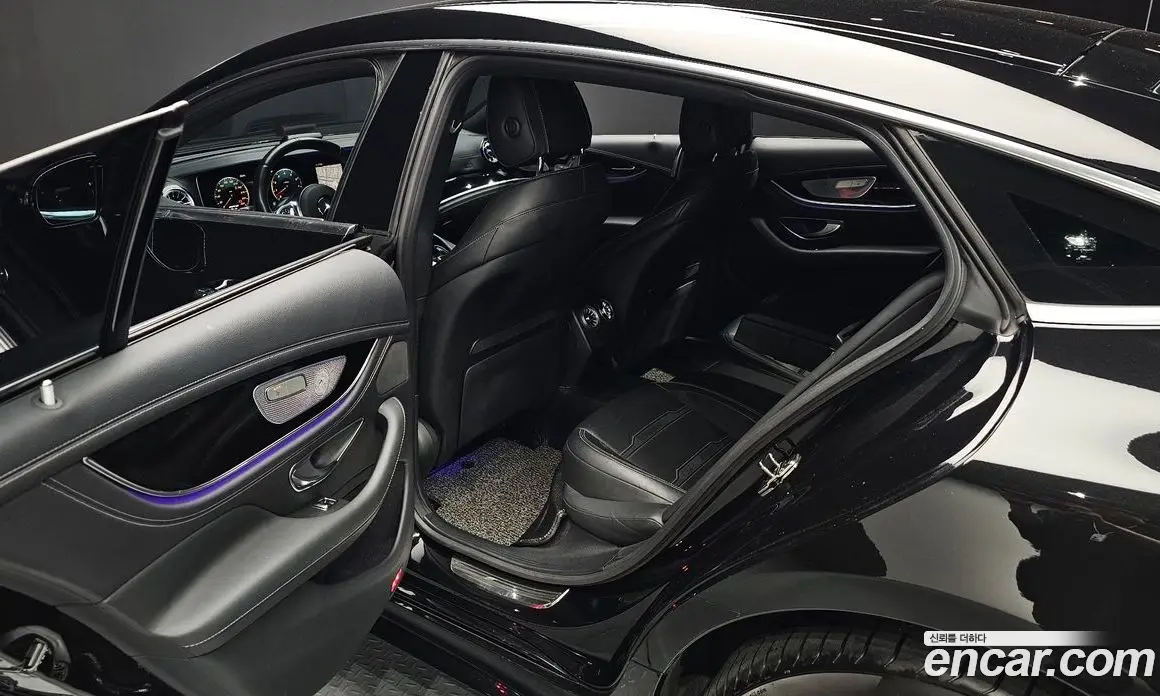 Mercedes-Benz AMG GT 2019 3.0 АКПП, фото 18