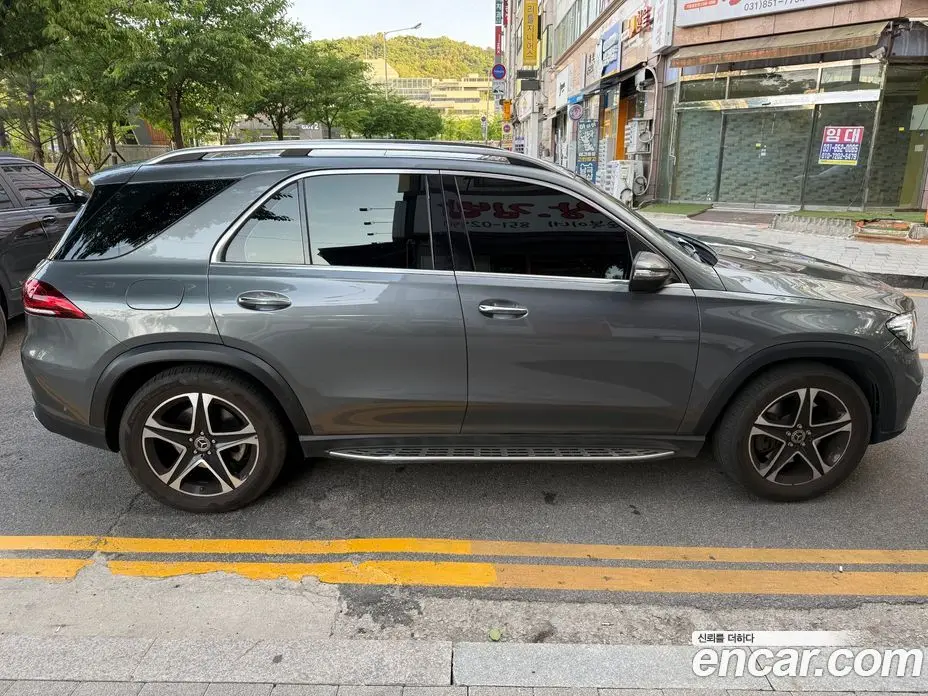Mercedes-Benz GLE-Class 2022 2.0 АКПП, фото 3