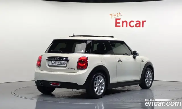 Mini Cooper 2014 1.5 АКПП, миниатюра 2