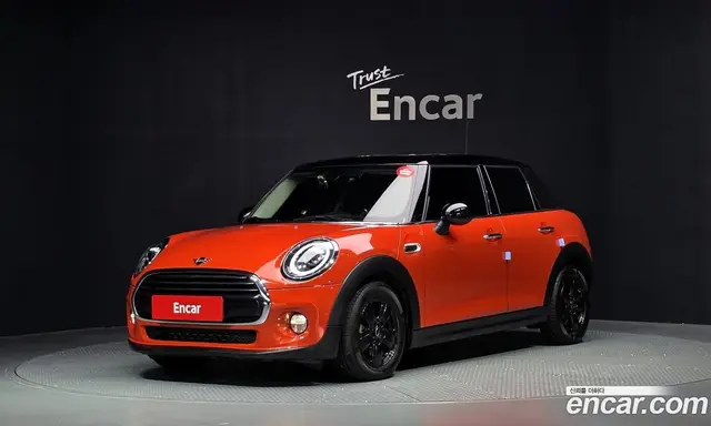 Mini Cooper, 2019, 82 295 км