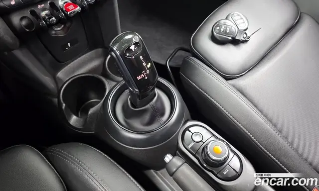 Mini Cooper 2019 1.5 АКПП, миниатюра 12