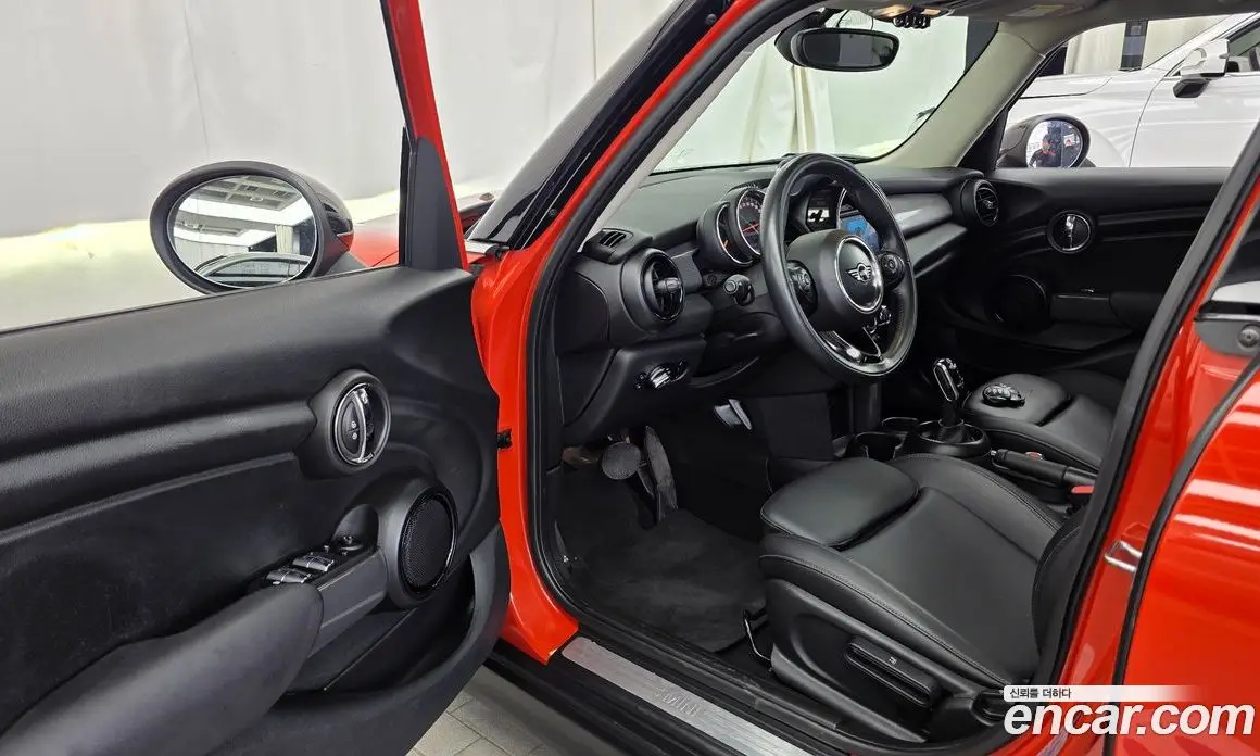 Mini Cooper 2019 1.5 АКПП, фото 13