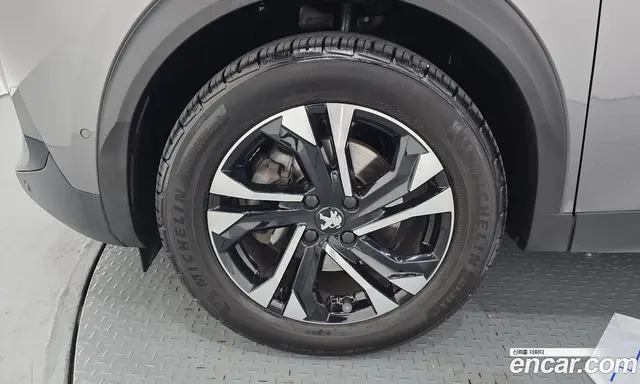 Peugeot 2008 2021 1.5 АКПП, миниатюра 5