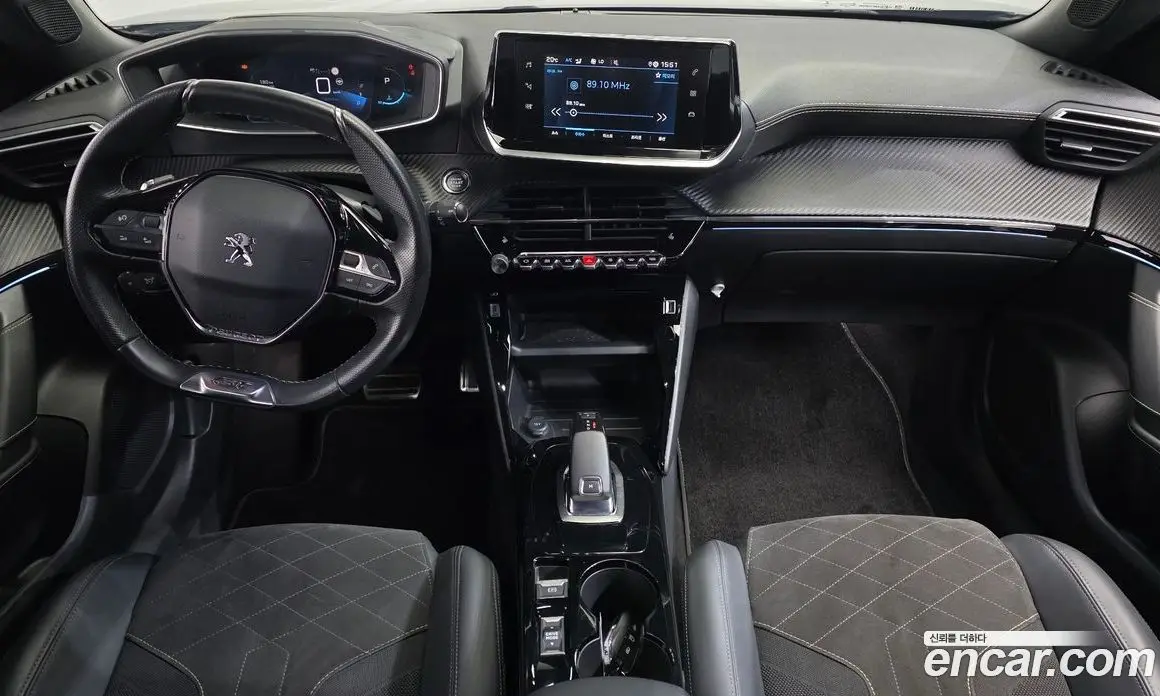 Peugeot 2008 2021 1.5 АКПП, фото 10