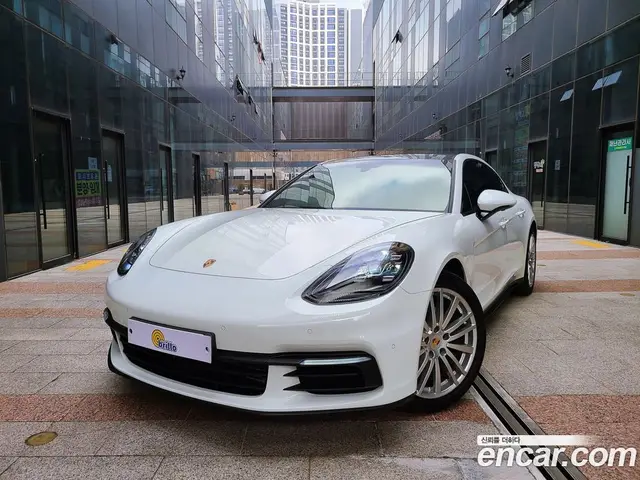 Porsche Panamera, 2018, 91 363 км