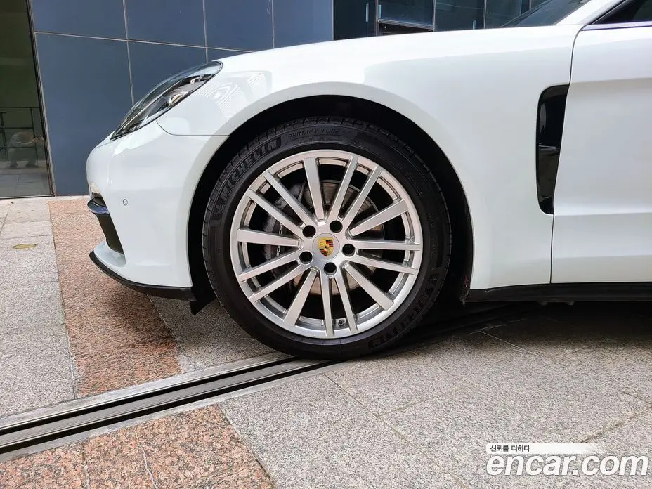 Porsche Panamera 2018 3.0 АКПП, фото 20