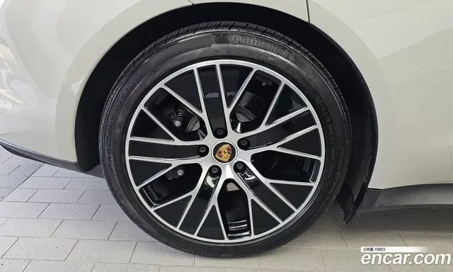 Porsche Taycan 2023 0.1 АКПП, миниатюра 5
