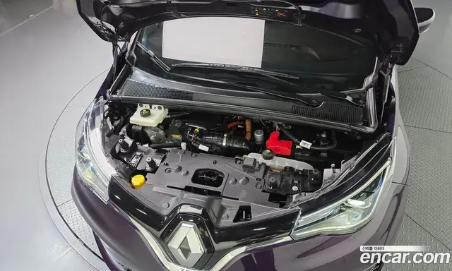 Renault (Samsung) Zoe 2020 0.2 АКПП, миниатюра 6