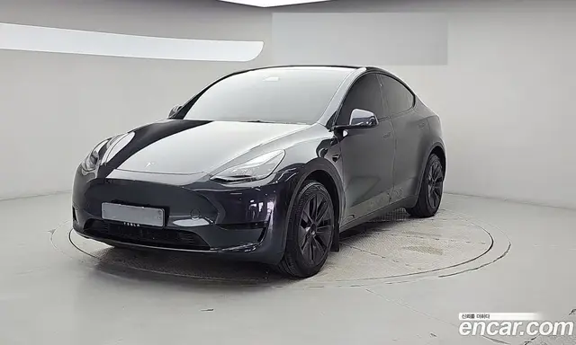 Tesla Model Y, 2025, 37 595 км