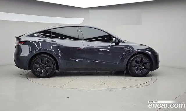 Tesla Model Y 2025 0.2 АКПП, миниатюра 3 Tesla Model Y 2025 0.2 АКПП, миниатюра 3