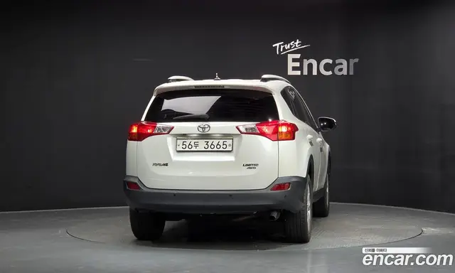 Toyota RAV4 2015 2.5 АКПП, миниатюра 4