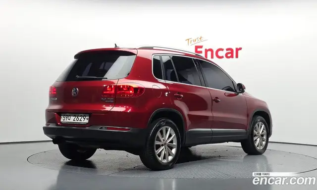 Volkswagen Tiguan 2015 2.0 АКПП, миниатюра 2