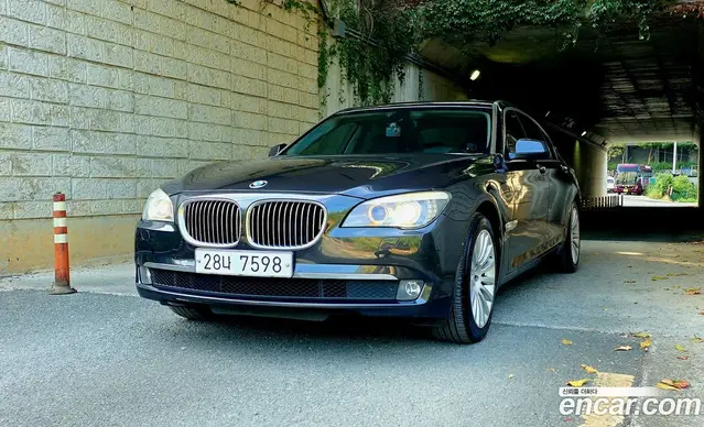 BMW 7 серия, 2011, 137 975 км