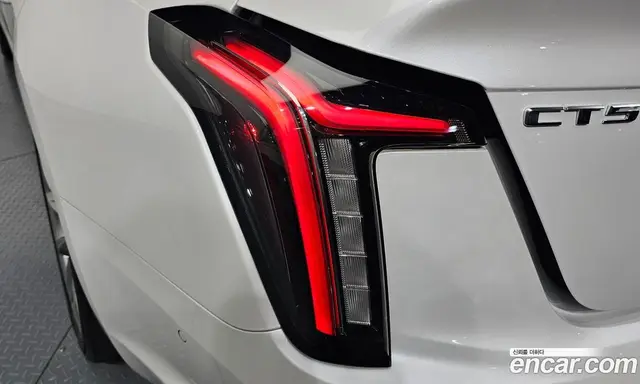 Cadillac CT5 2023 2.0 АКПП, миниатюра 8