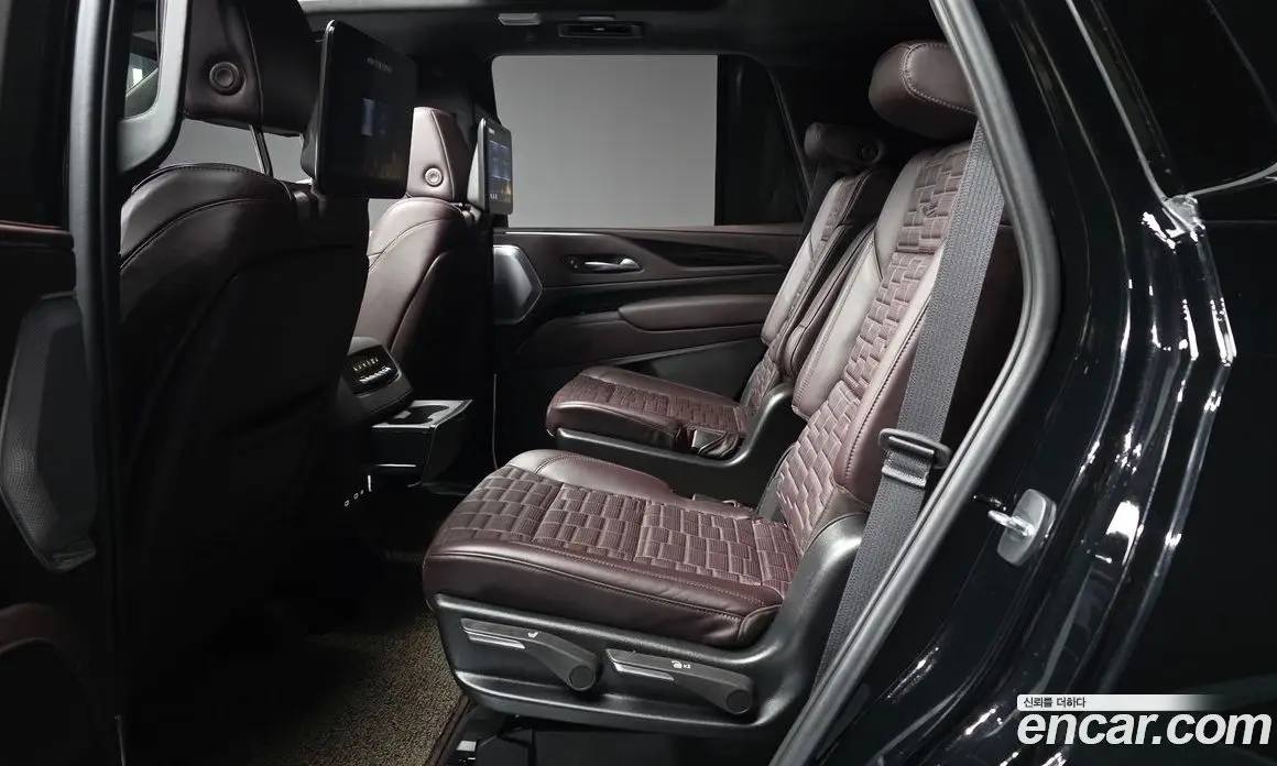 Cadillac Escalade 2023 6.2 АКПП, фото 16