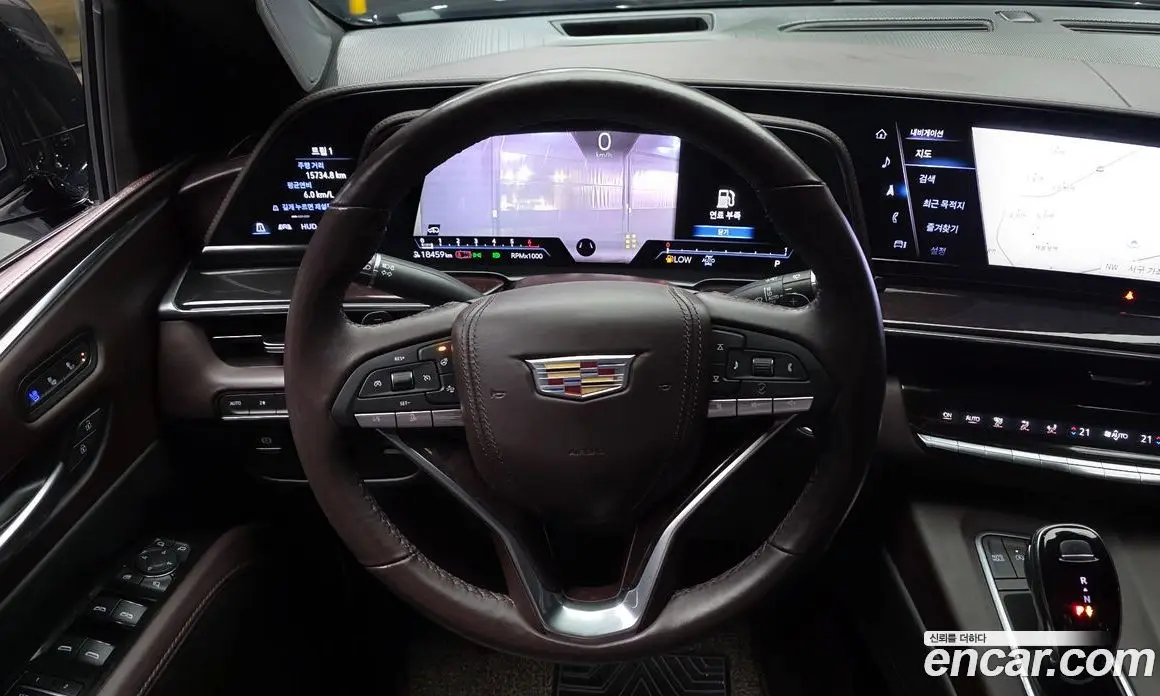 Cadillac Escalade 2023 6.2 АКПП, фото 19