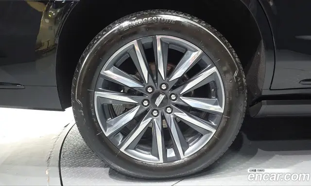 Cadillac Escalade 2023 6.2 АКПП, миниатюра 5
