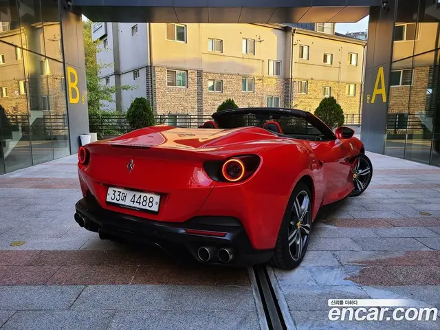 Ferrari Portofino 2019 3.9 АКПП, миниатюра 3