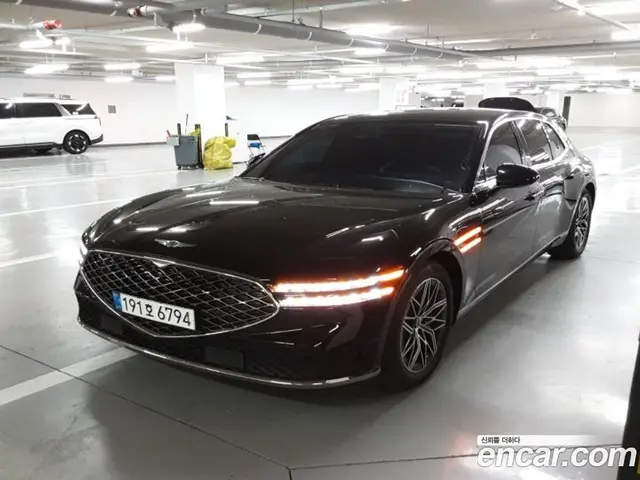 Genesis G90, 2023, 80 812 км
