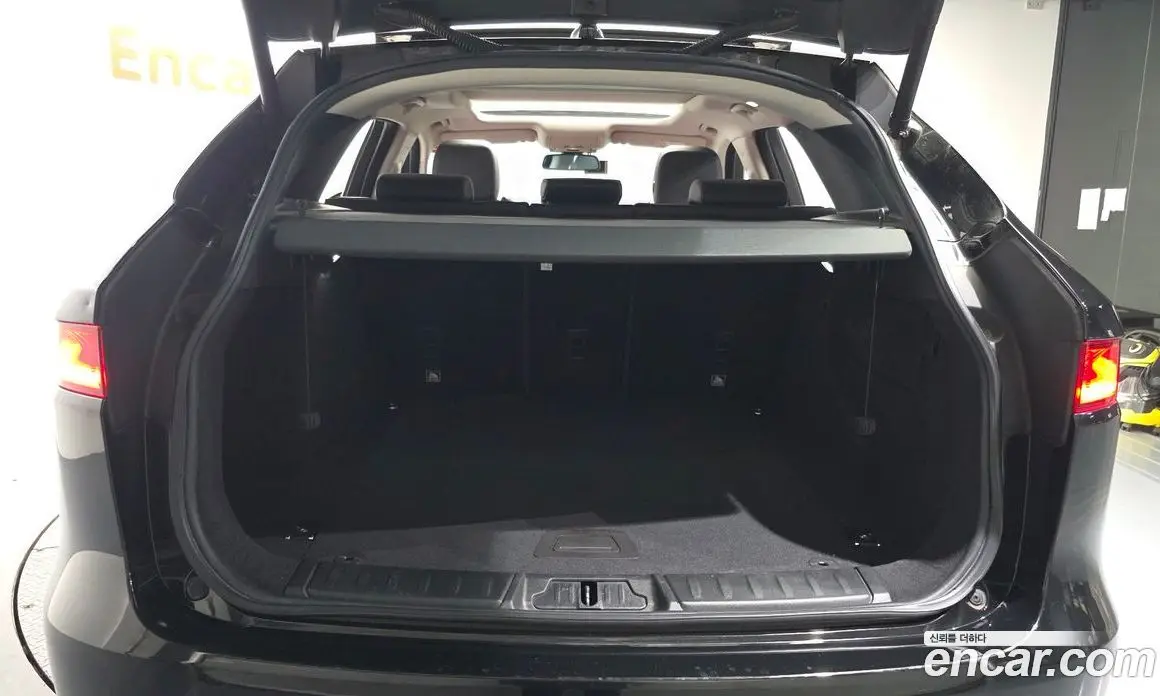 Jaguar F-Pace 2016 2.0 АКПП, фото 20