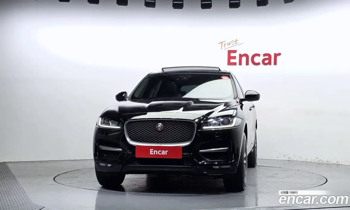 Jaguar F-Pace 2016 2.0 АКПП, фото 3