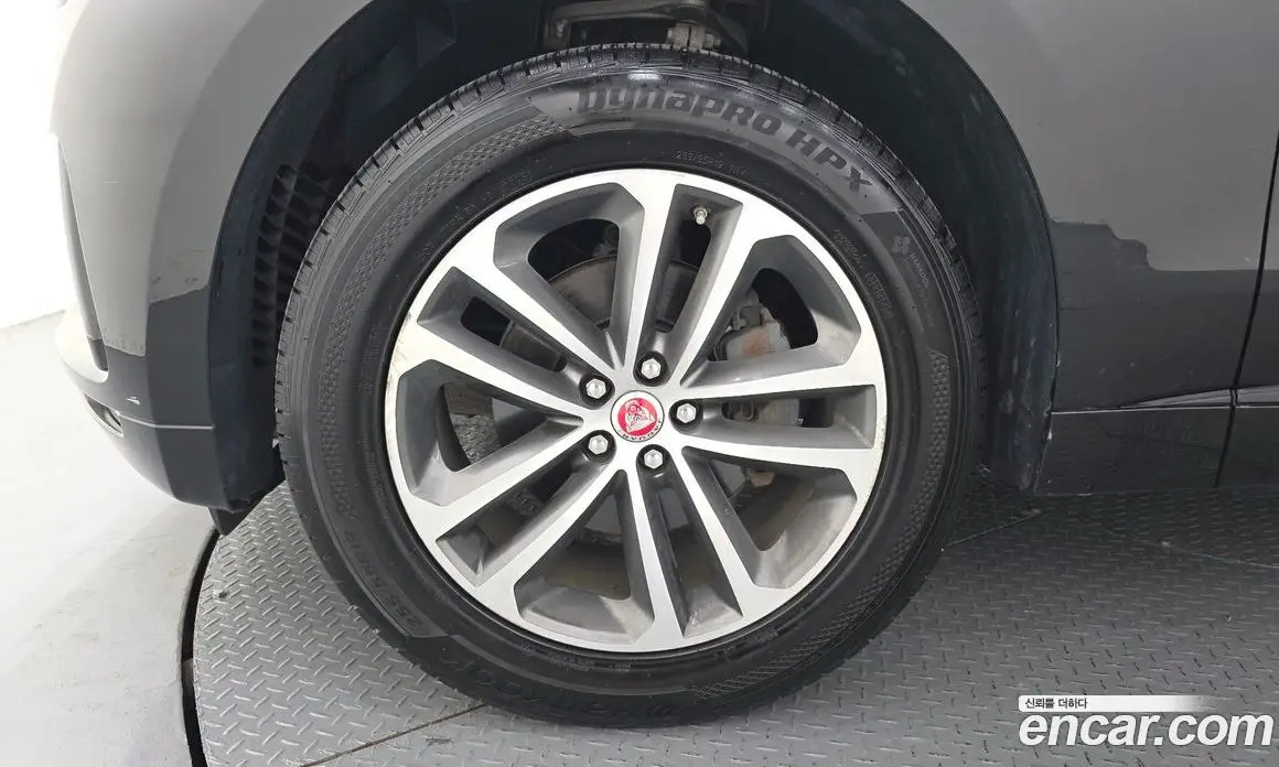 Jaguar F-Pace 2016 2.0 АКПП, фото 5