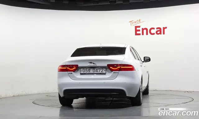 Jaguar XE 2016 2.0 АКПП, миниатюра 4