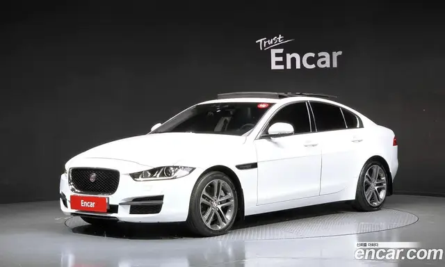 Jaguar XE, 2017, 61 702 км