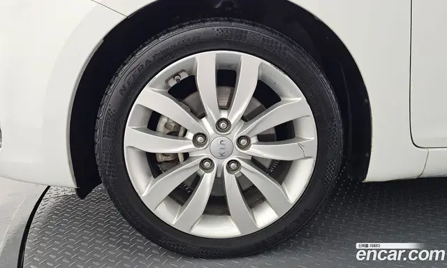 Kia Carens 2013 2.0 АКПП, миниатюра 5 Kia Carens 2013 2.0 АКПП, миниатюра 5