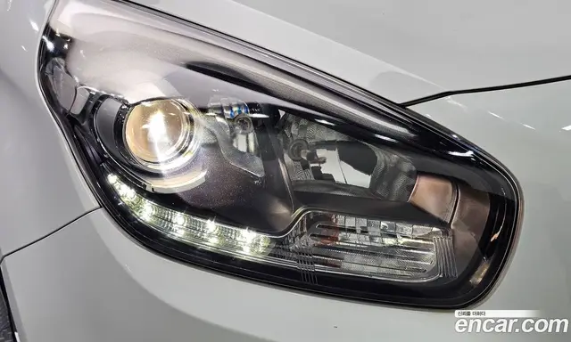 Kia Carens 2013 2.0 АКПП, миниатюра 8 Kia Carens 2013 2.0 АКПП, миниатюра 8