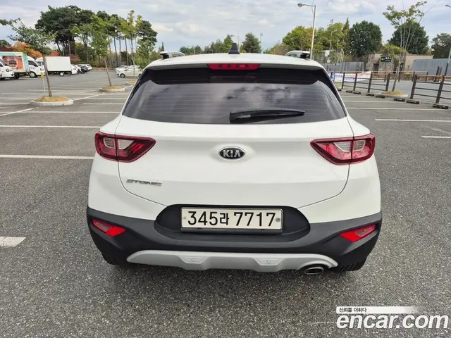 Kia Stonic 2018 1.4 АКПП, миниатюра 4