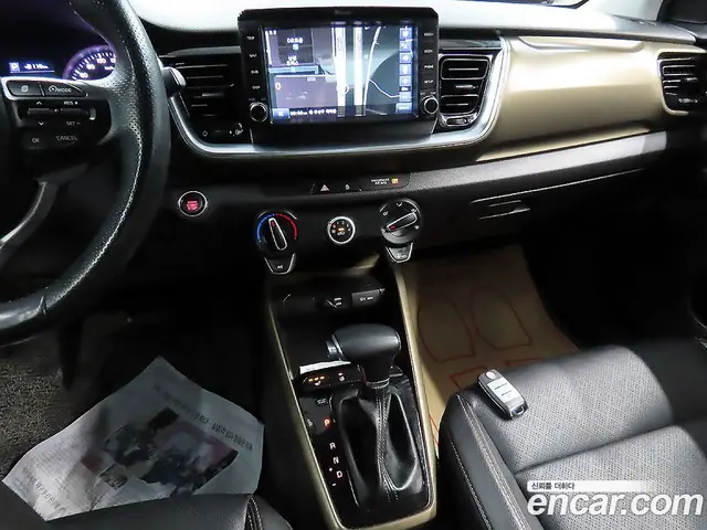 Kia Stonic 2019 1.4 АКПП, миниатюра 11