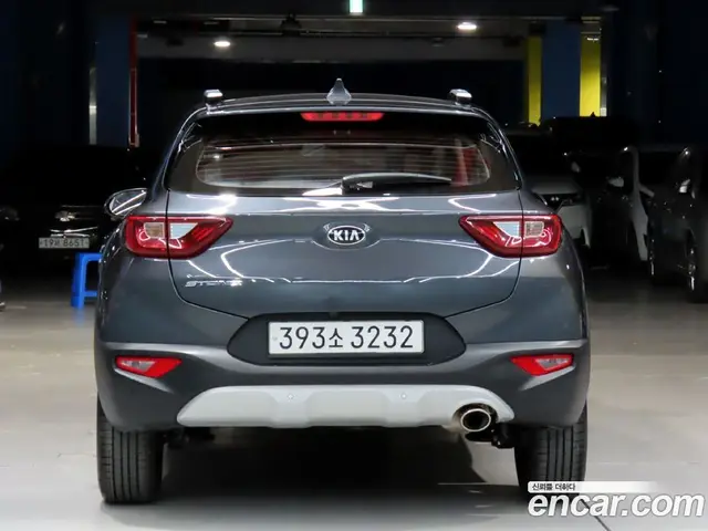Kia Stonic 2019 1.4 АКПП, миниатюра 4