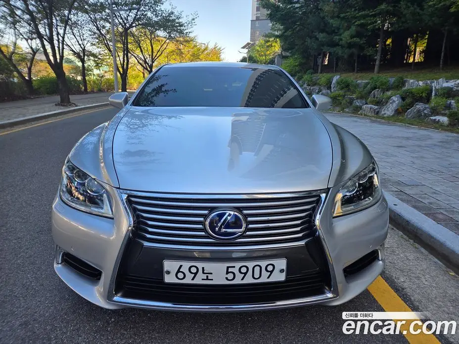Lexus LS 2013 5.0 АКПП, фото 3