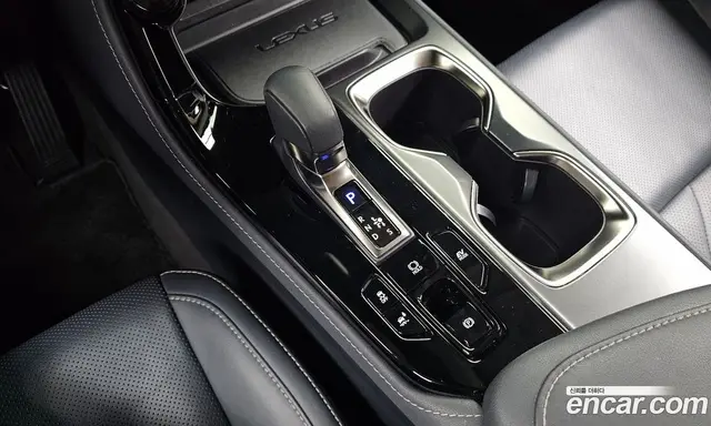 Lexus NX 2024 2.5 АКПП, миниатюра 11 Lexus NX 2024 2.5 АКПП, миниатюра 11
